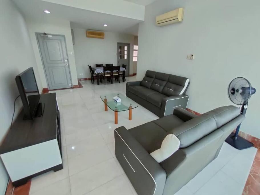 Kuching City 3Bedrooms Apartment מראה חיצוני תמונה