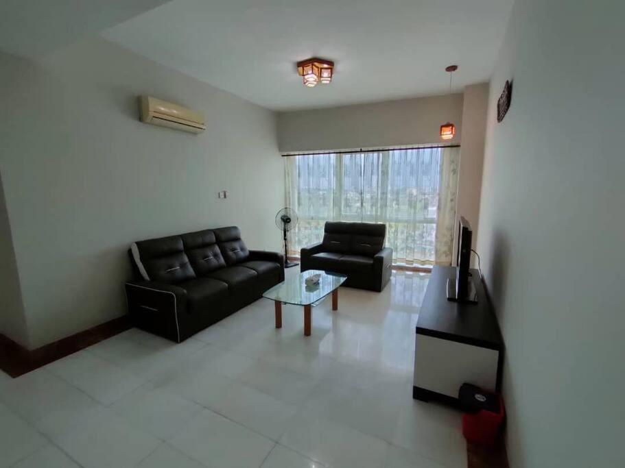 Kuching City 3Bedrooms Apartment מראה חיצוני תמונה